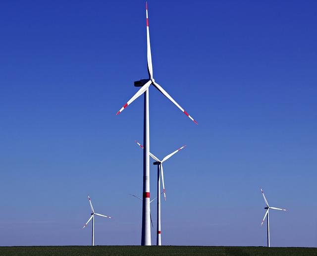 wind-power-gf95c6d92a_640